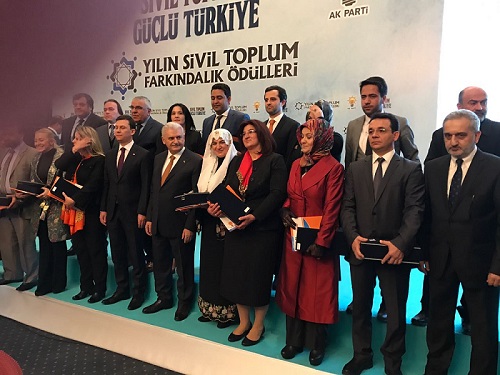 “Misafirim olur musun” Tokat Beyazay’a ödül getirdi
