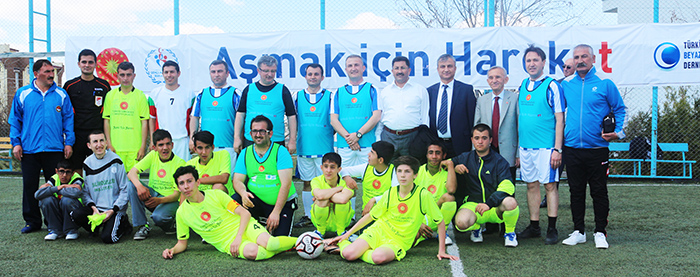 Engeller, Polis Adayları ile Aşıldı