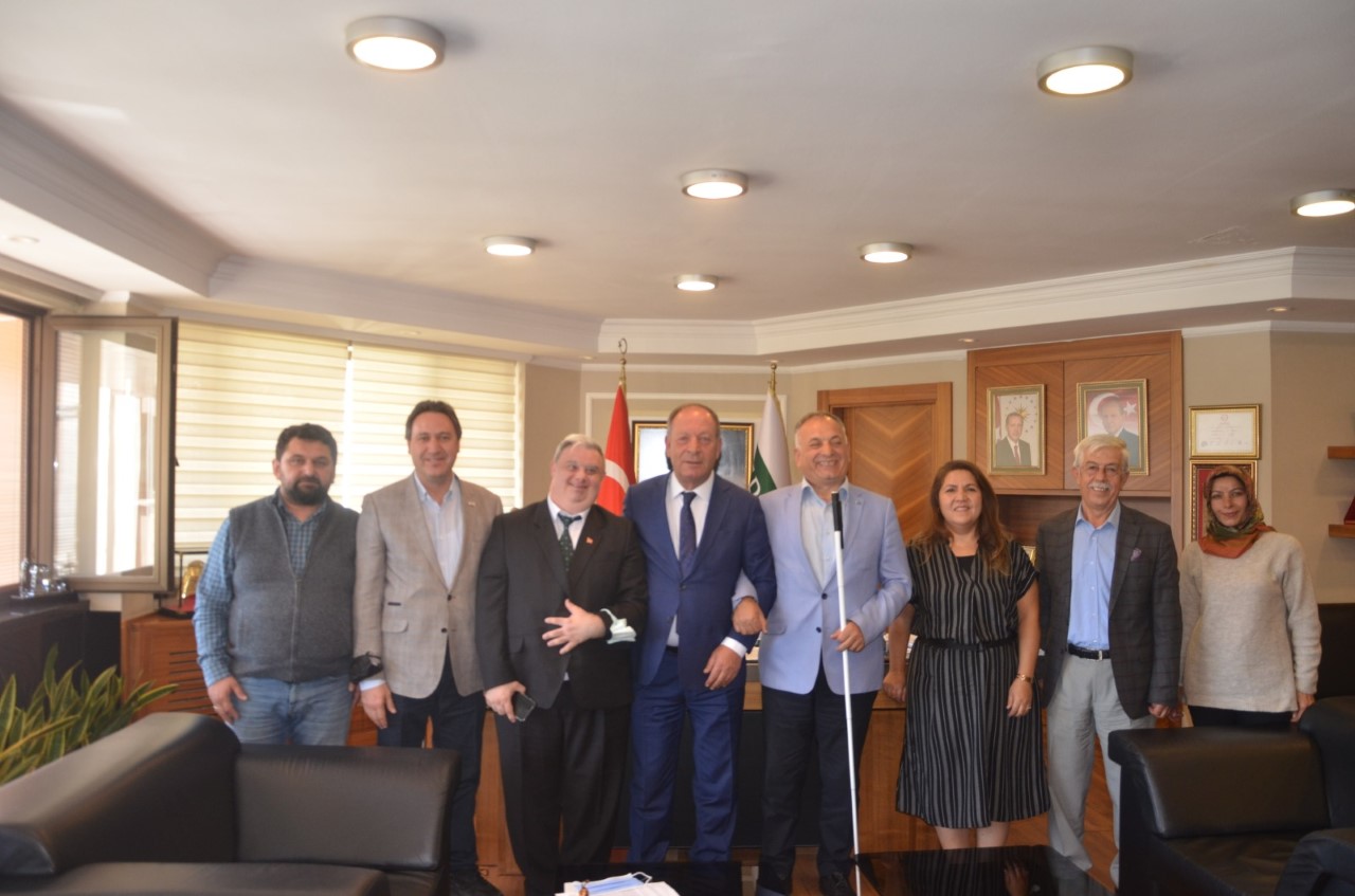 Konya Ereğli Beyazay Kaymakamlığı Ve Ereğli Belediye Başkanlığını Ziyaret Etti