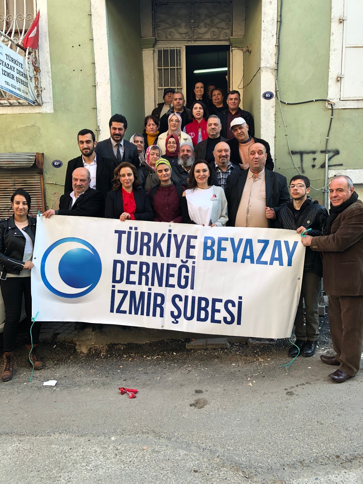 BEYAZAY İZMİR EKPSS KURSU AÇIYOR